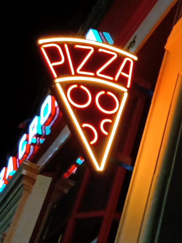 pizza sign